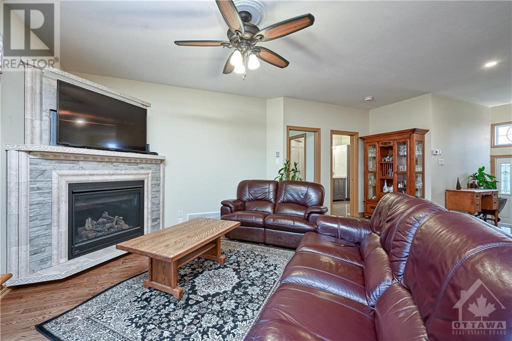 500 Barrage Street, Casselman, Ontario  K0A 1M0 - Photo 5 - X10423055