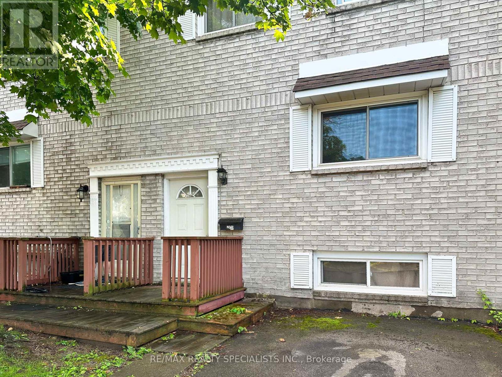 196 - 195 Denistoun Street, Welland, Ontario  L3C 5G2 - Photo 2 - X10420170