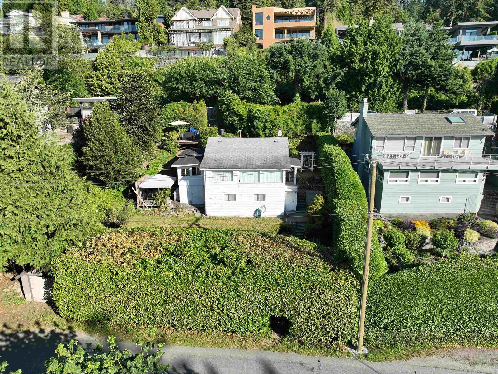 3575 Sunset Lane, West Vancouver, British Columbia  V7V 0A9 - Photo 13 - R2923898