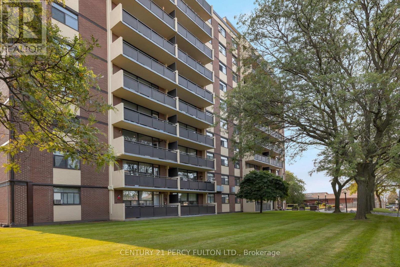 201 - 5 Frith Road, Toronto, Ontario  M3N 2L5 - Photo 4 - W10420273