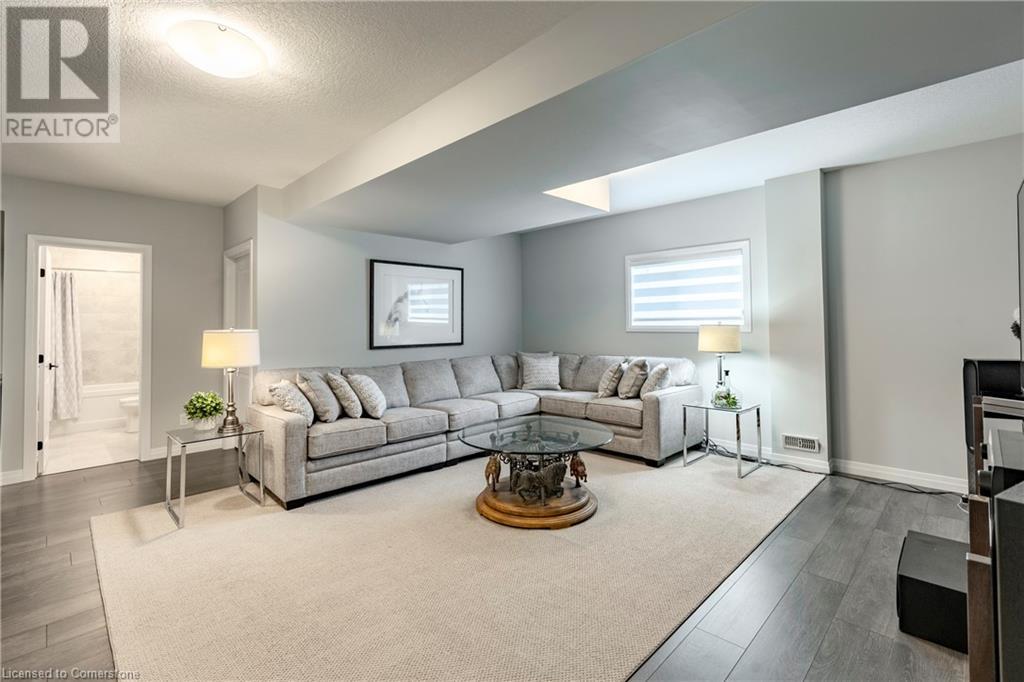 955 Stonecliffe WalkKitchener, Ontario  N2P 0K5 - Photo 34 - 40663220