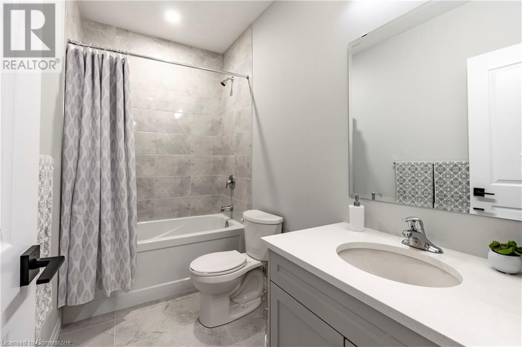 955 Stonecliffe WalkKitchener, Ontario  N2P 0K5 - Photo 40 - 40663220