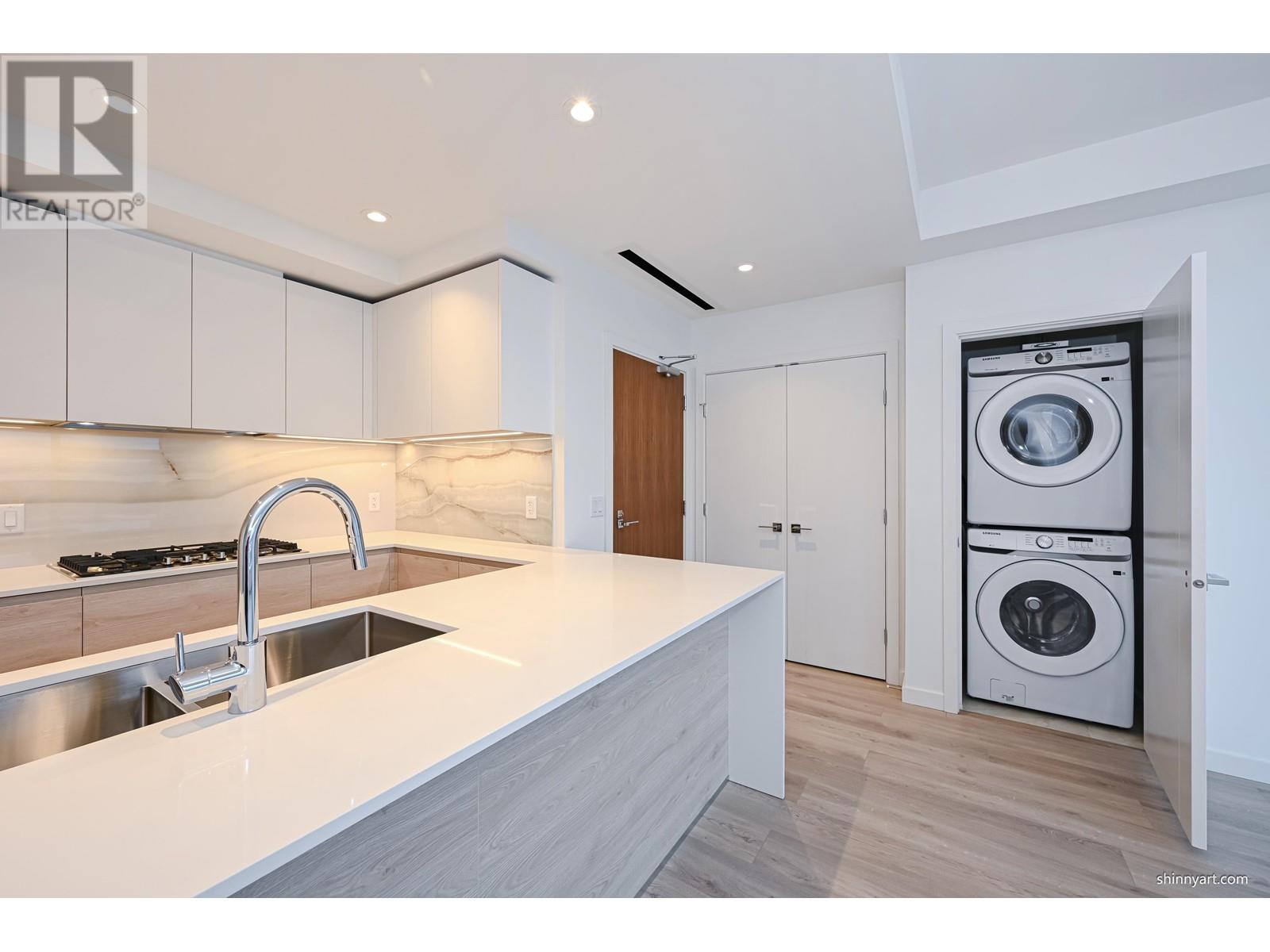 5004 680 Quayside Drive, New Westminster, British Columbia  V3M 0P2 - Photo 8 - R2942462