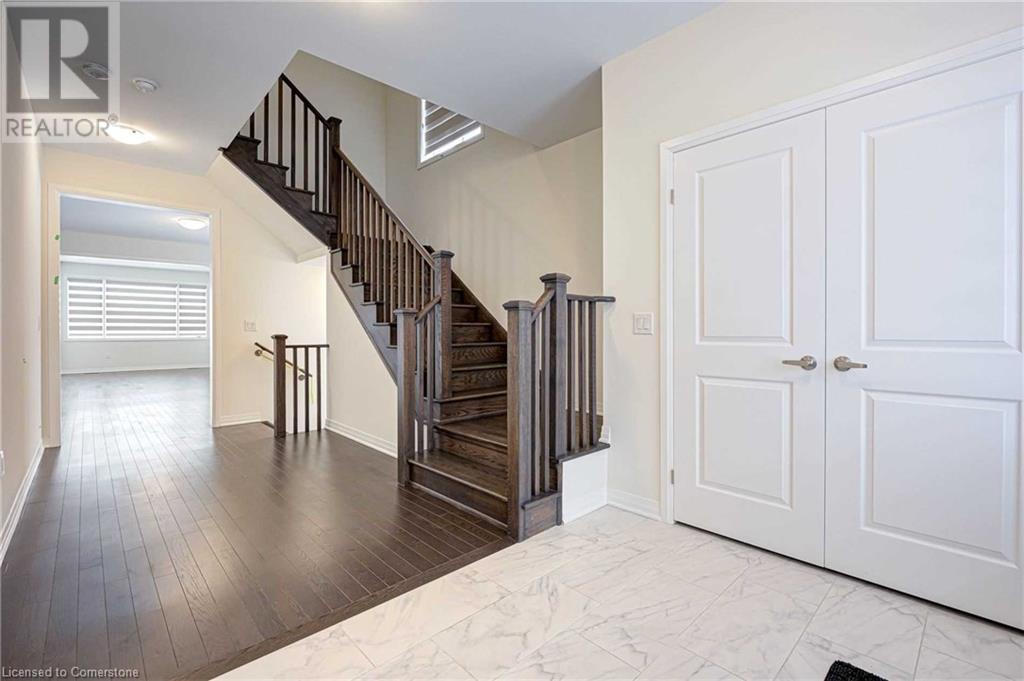 42 Mildred Gillies StreetAyr, Ontario  N0B 1E0 - Photo 2 - 40676697