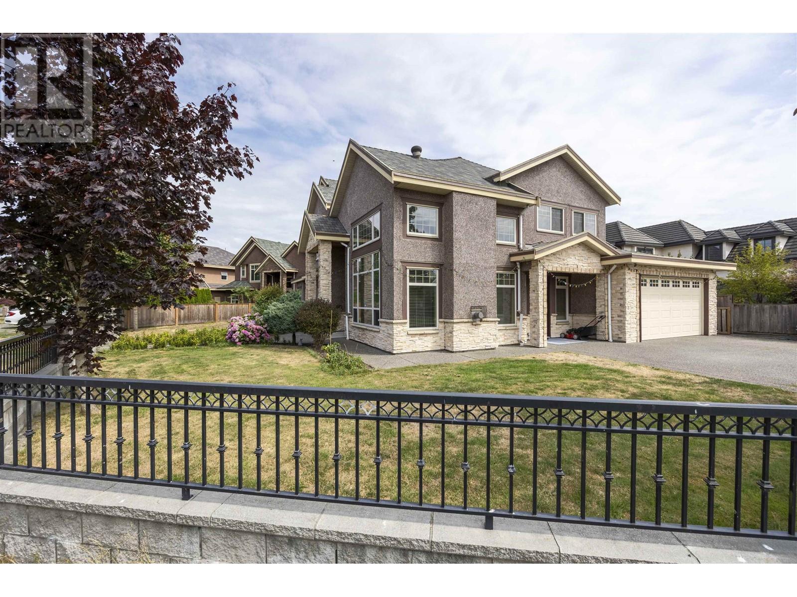 Listing Picture 2 of 25 : 10120 AQUILA ROAD, Richmond / 烈治文 - 魯藝地產 Yvonne Lu Group - MLS Medallion Club Member