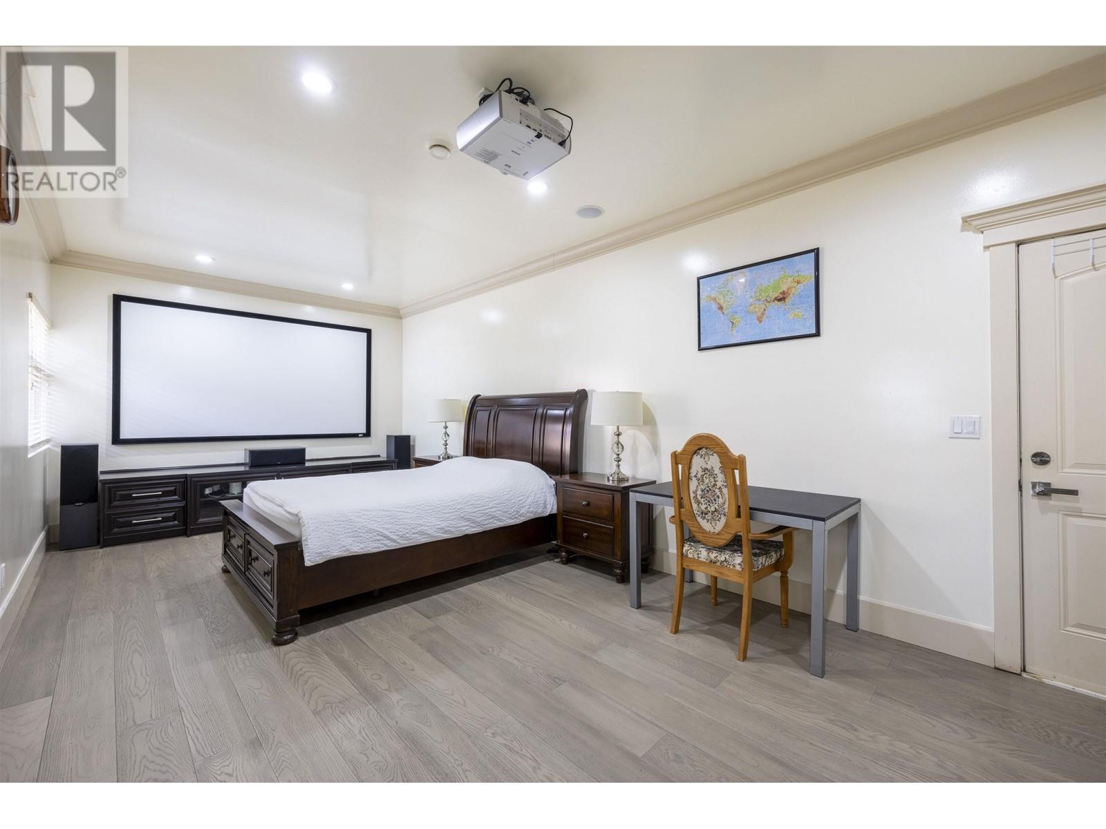 Listing Picture 9 of 25 : 10120 AQUILA ROAD, Richmond / 烈治文 - 魯藝地產 Yvonne Lu Group - MLS Medallion Club Member