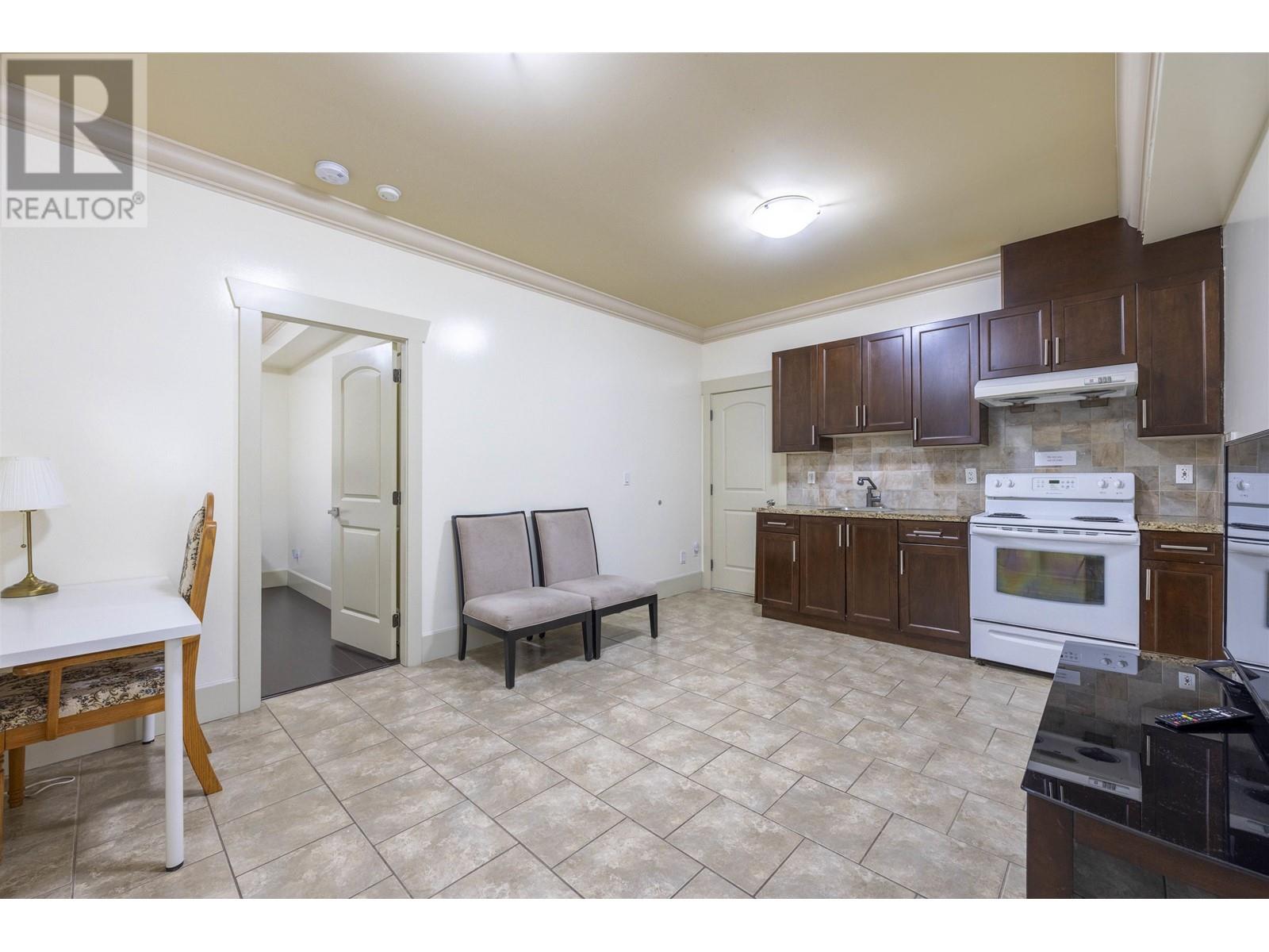 Listing Picture 21 of 25 : 10120 AQUILA ROAD, Richmond / 烈治文 - 魯藝地產 Yvonne Lu Group - MLS Medallion Club Member