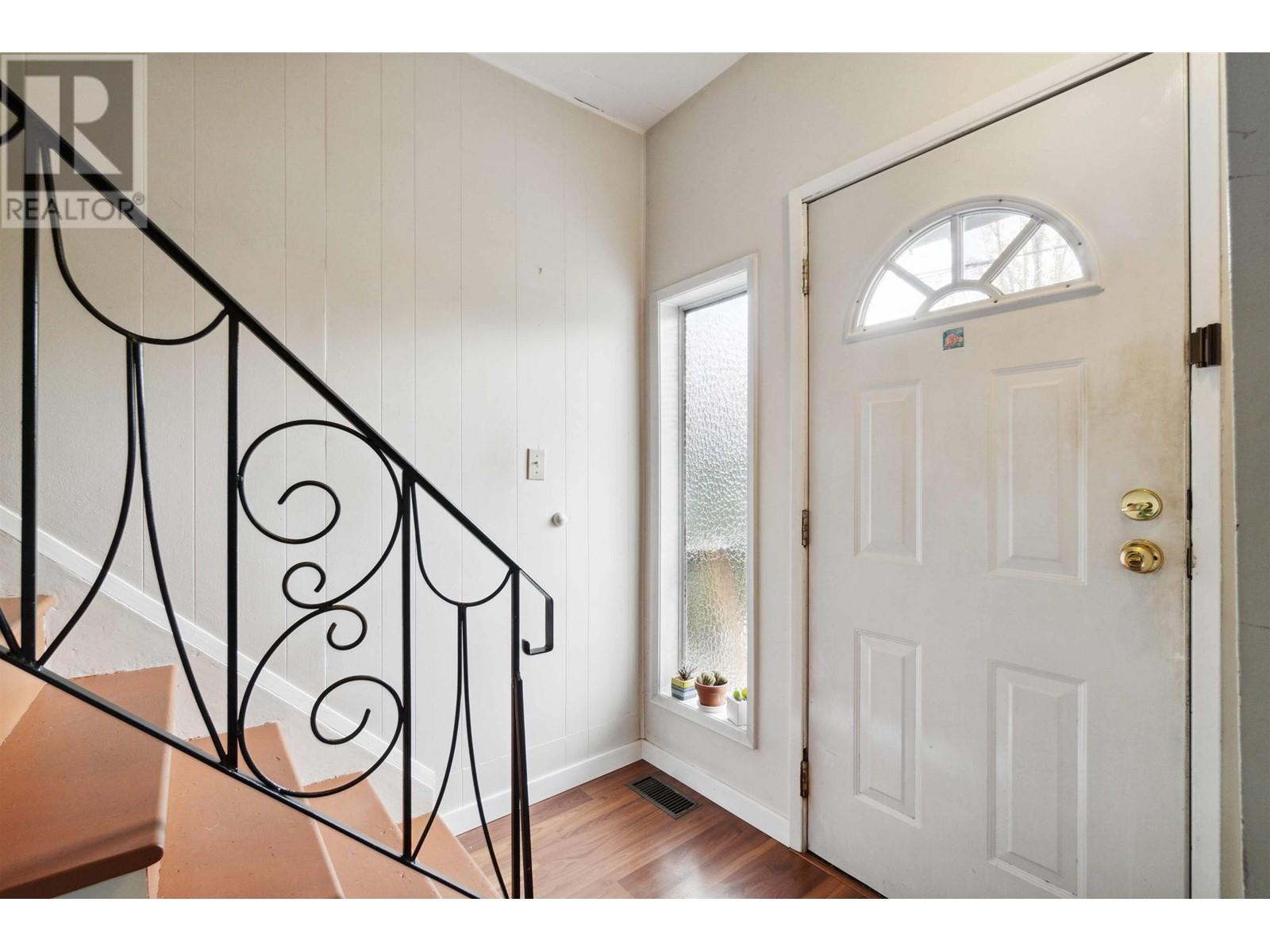 1649 Grant Street, Vancouver, British Columbia  V5L 2Y4 - Photo 5 - R2943386