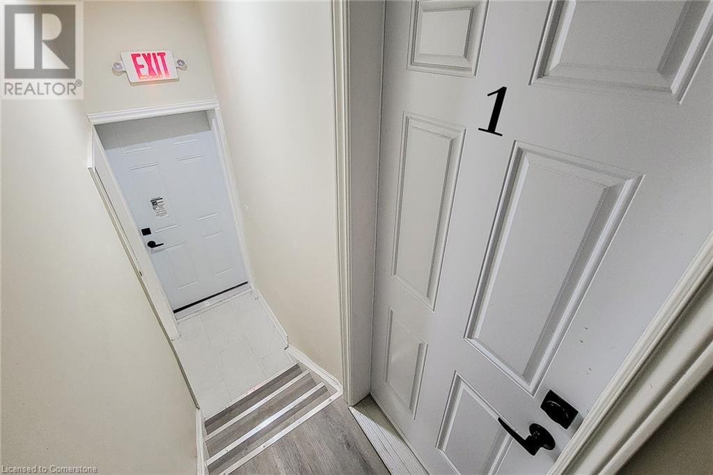 300 Balmoral Avenue N, Hamilton, Ontario  L8L 7S4 - Photo 27 - 40676590