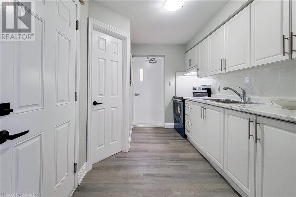 300 Balmoral Avenue N, Hamilton, Ontario  L8L 7S4 - Photo 29 - 40676590