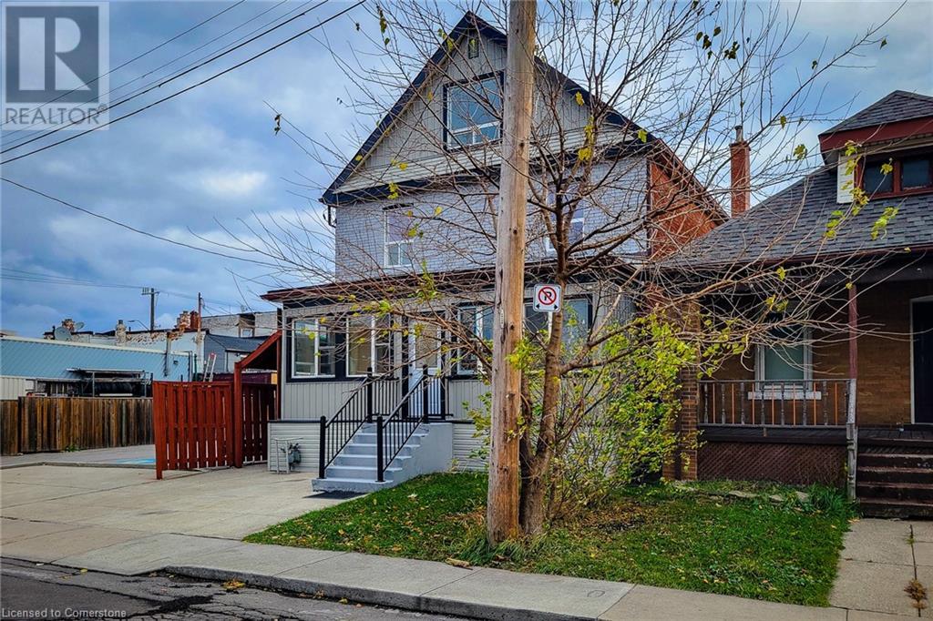 300 Balmoral Avenue N, Hamilton, Ontario  L8L 7S4 - Photo 3 - 40676590