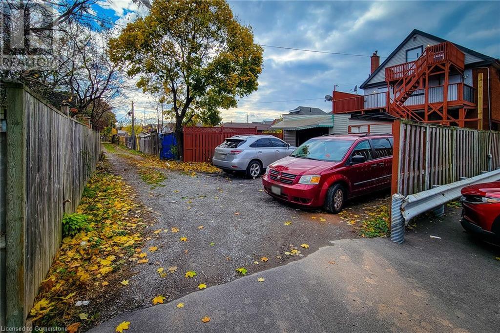300 Balmoral Avenue N, Hamilton, Ontario  L8L 7S4 - Photo 9 - 40676590