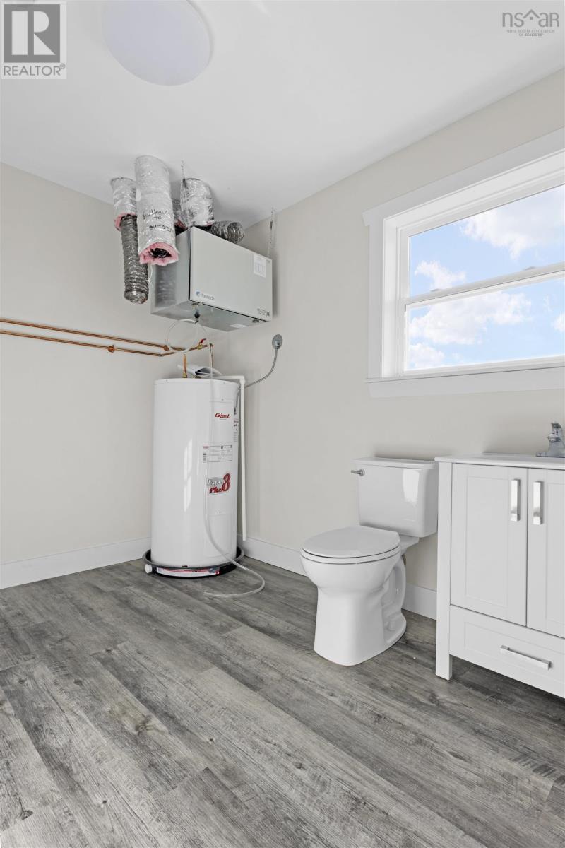 17 Maxie Street, Glace Bay, Nova Scotia  B1A 2E3 - Photo 33 - 202425959