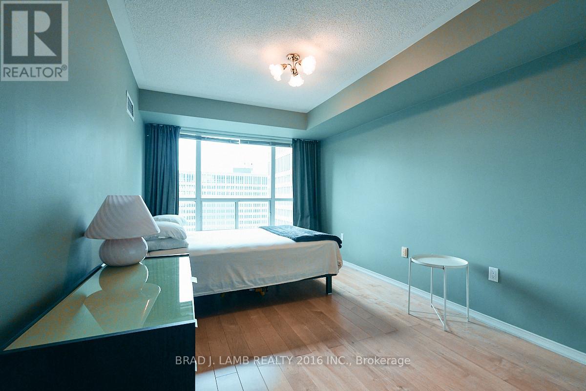 1211 - 887 Bay Street, Toronto, Ontario  M5S 3K4 - Photo 13 - C10420435