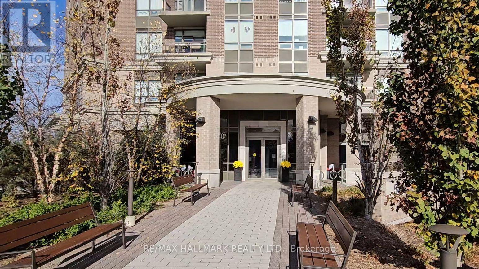 Property at 606 - 540 BUR OAK AVENUE image 2