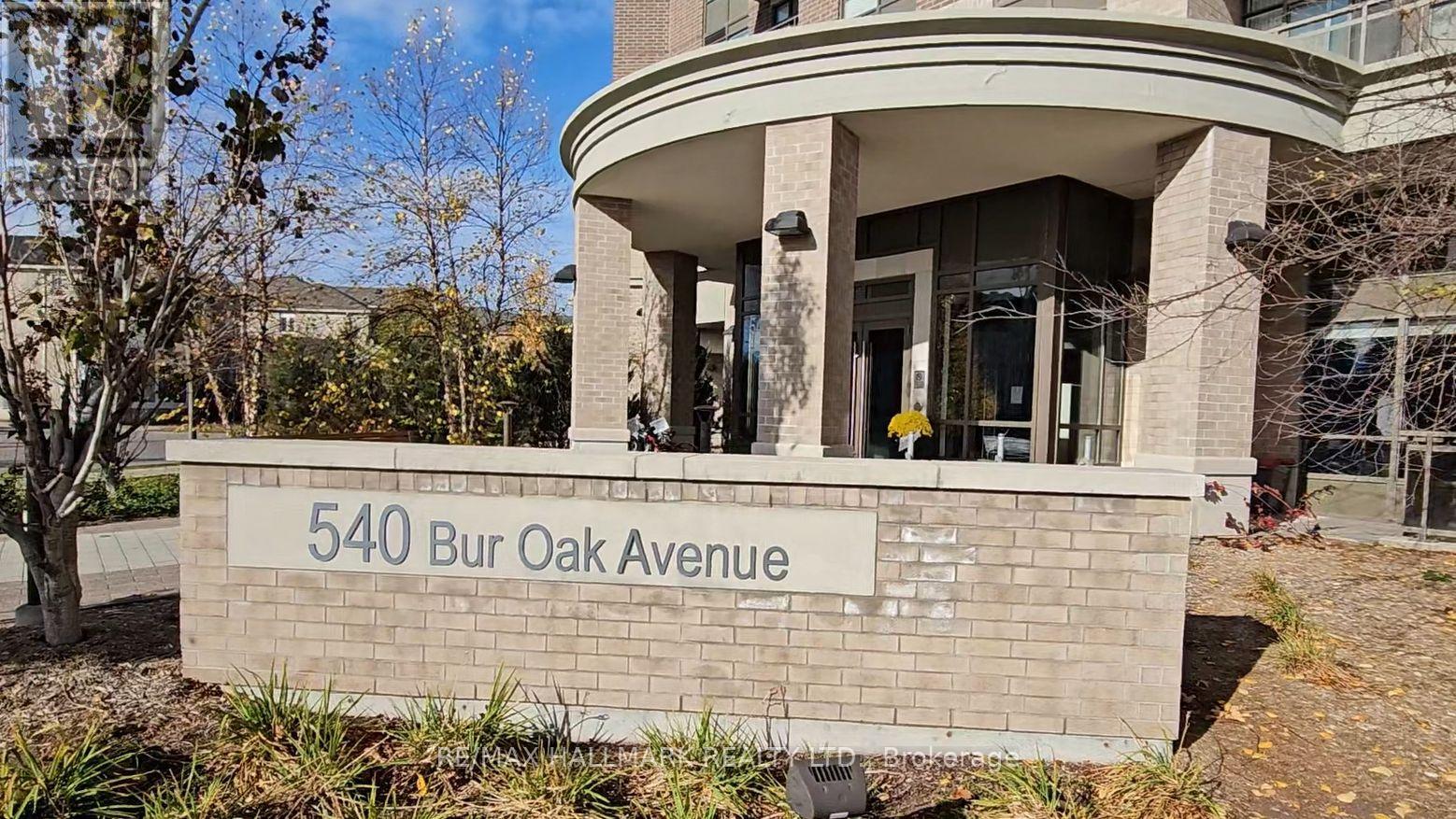 Property at 606 - 540 BUR OAK AVENUE image 1