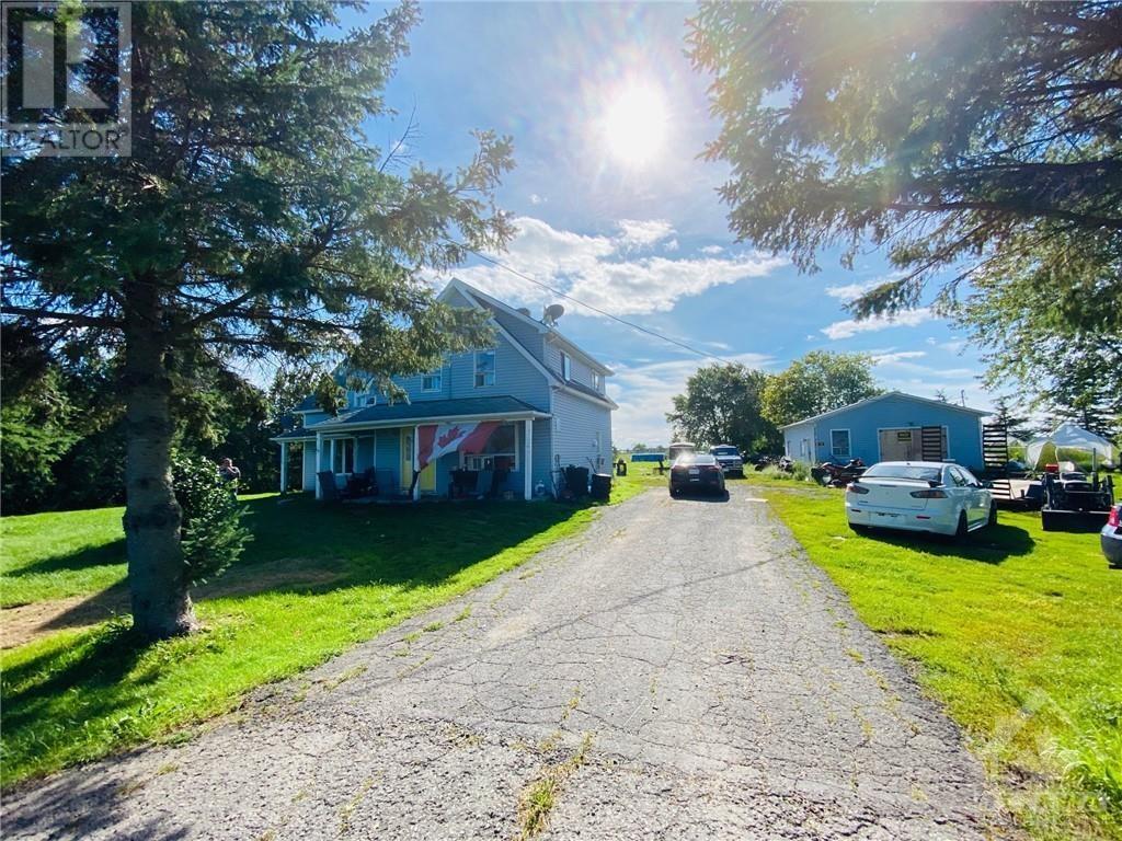 3362 Boudreau Road, Clarence-Rockland, Ontario  K0B 1C0 - Photo 1 - 1420035