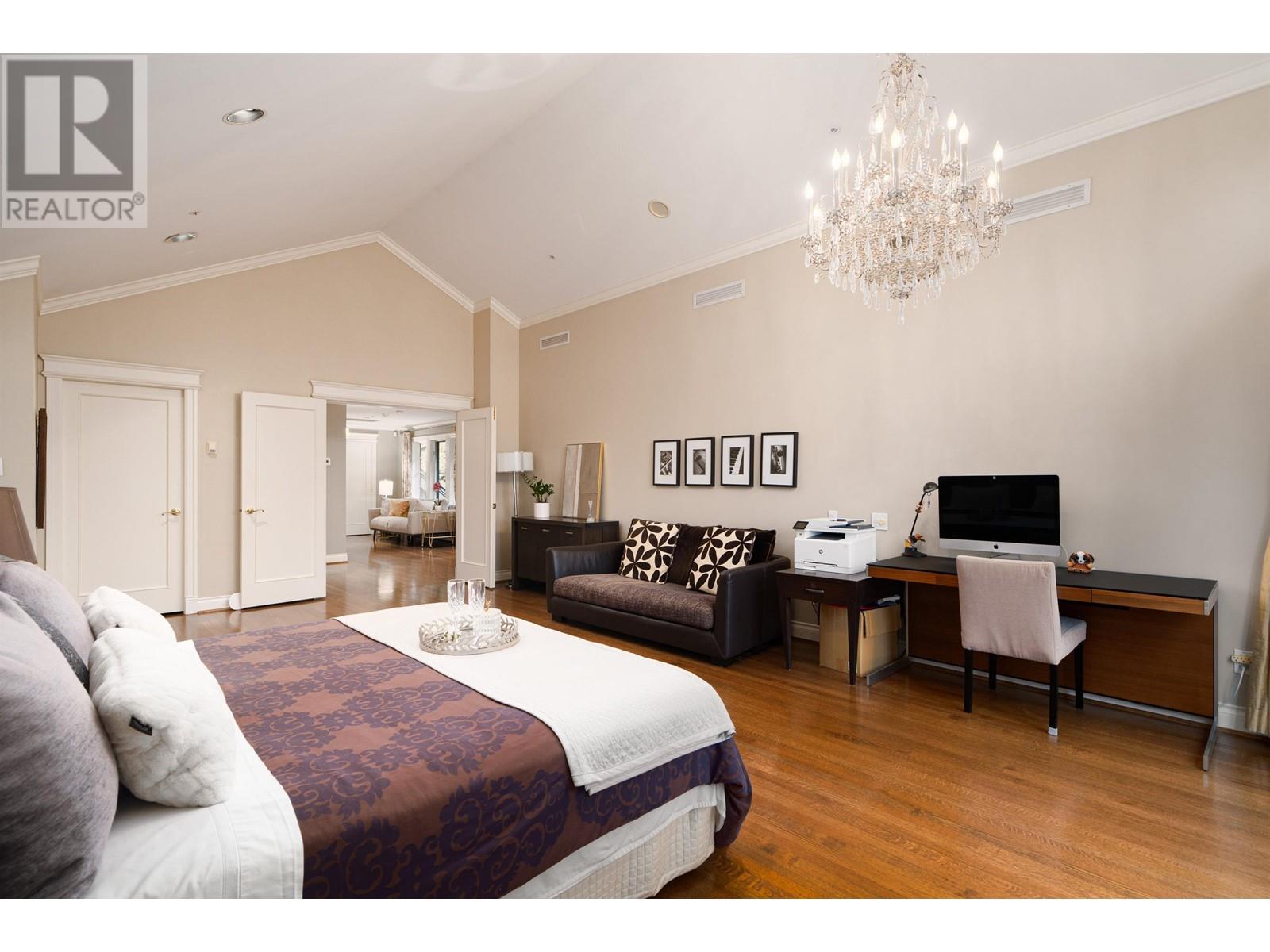 Listing Picture 20 of 40 : 1638 MARPOLE AVENUE, Vancouver / 溫哥華 - 魯藝地產 Yvonne Lu Group - MLS Medallion Club Member
