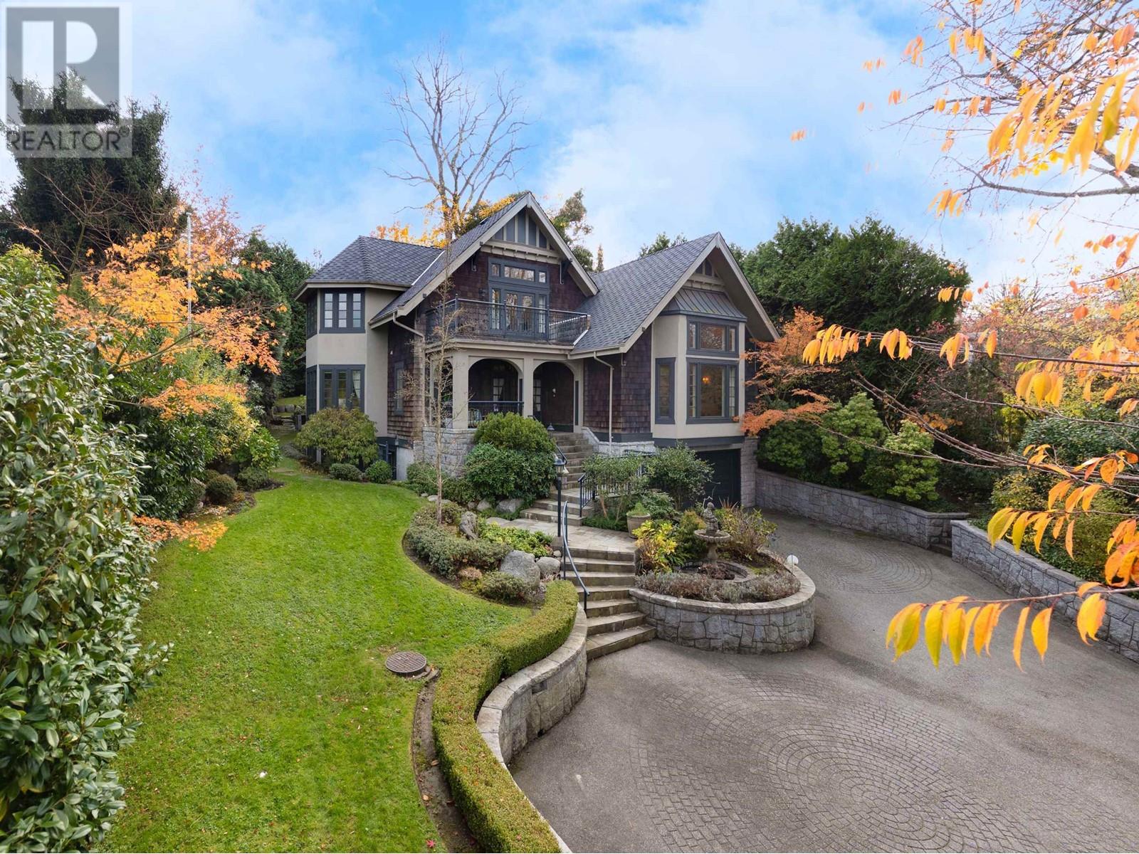 Listing Picture 33 of 40 : 1638 MARPOLE AVENUE, Vancouver / 溫哥華 - 魯藝地產 Yvonne Lu Group - MLS Medallion Club Member