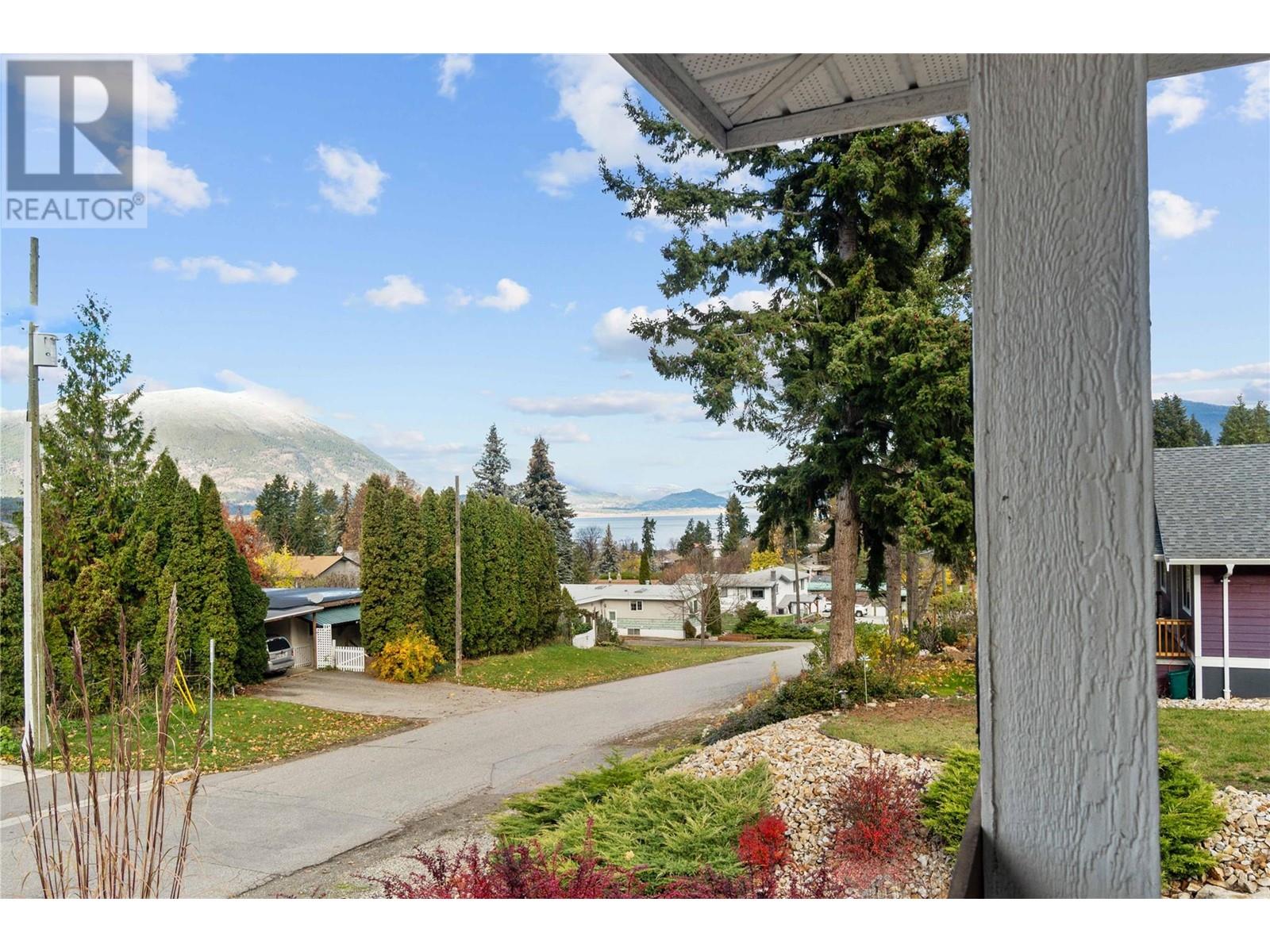 350 & 370 10 Street SE Lot# Lots 3 & 4 Salmon Arm