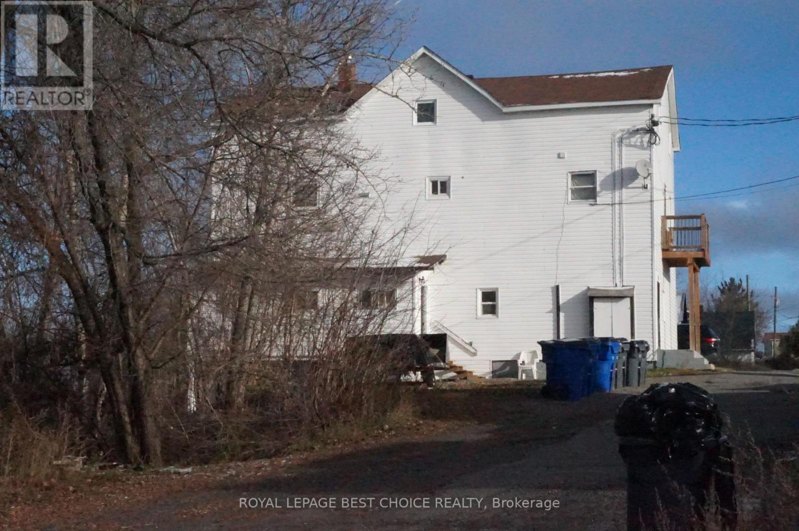 6 EARLE STREET, cobalt, Ontario
