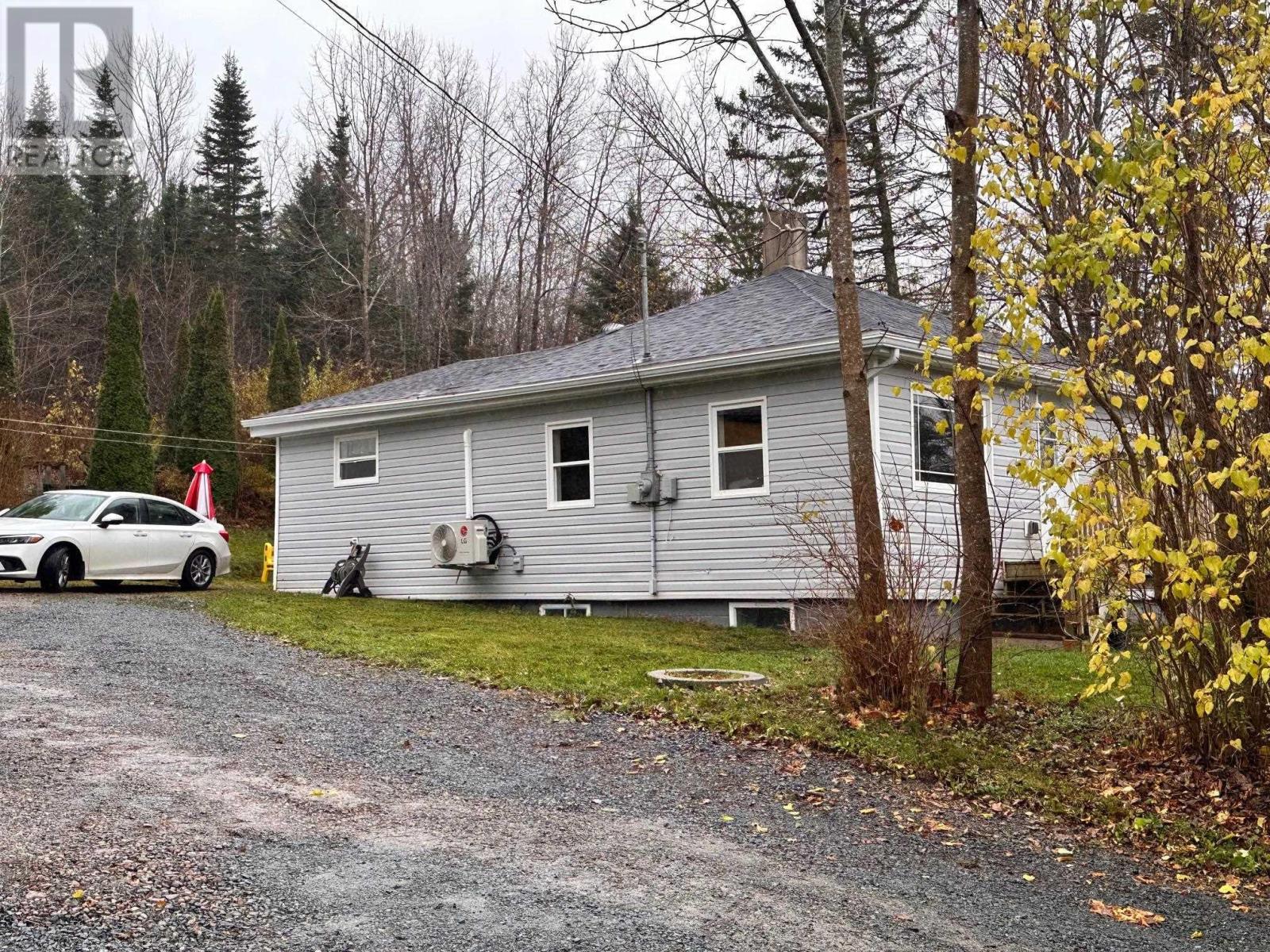 1736 Highway 277, Carrolls Corner, Nova Scotia  B0N 1Y0 - Photo 16 - 202426465