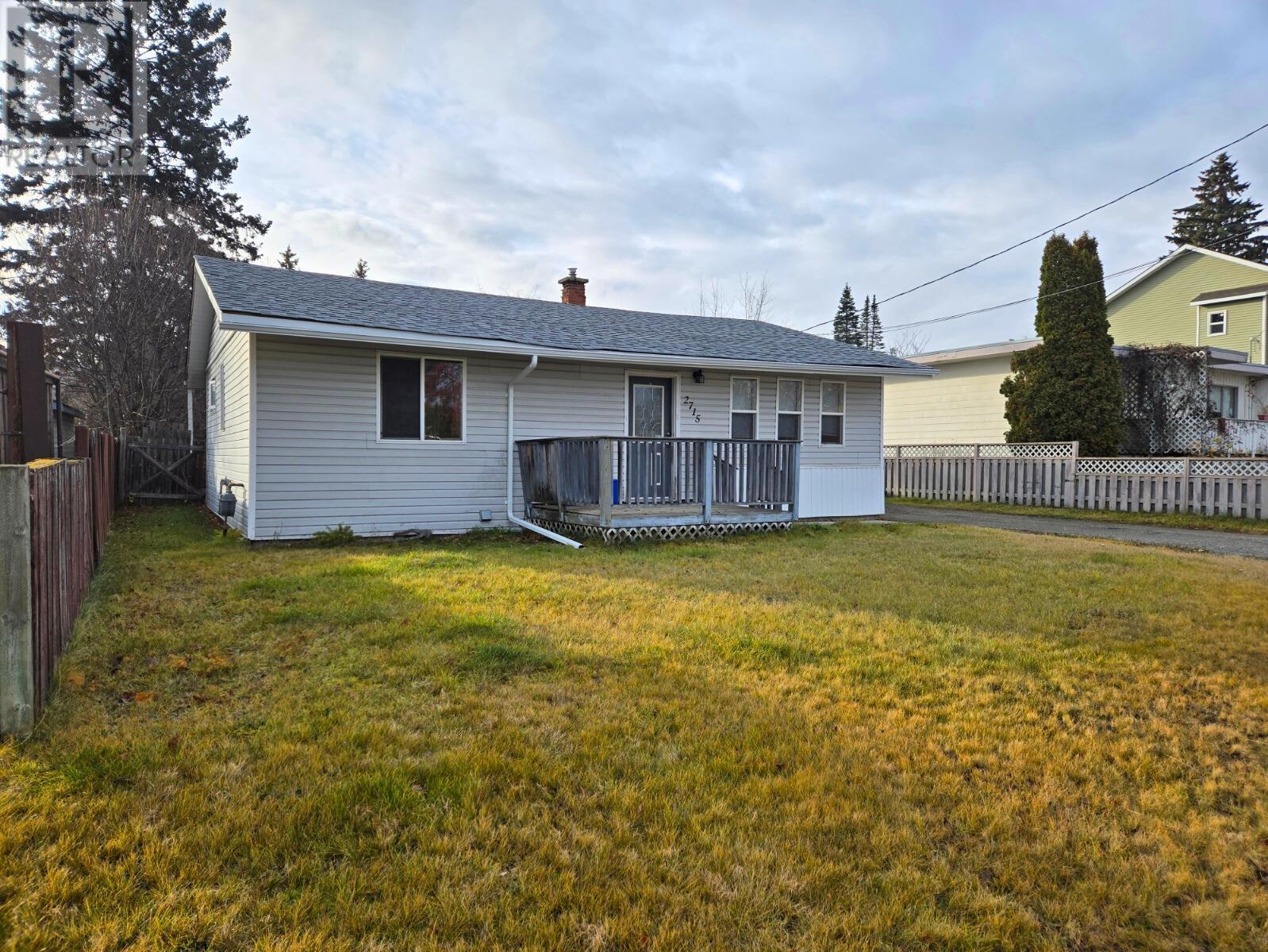 2715 Merritt Road, Prince George, British Columbia  V2N 1M5 - Photo 2 - R2943517