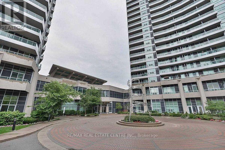 1310 - 33 Elm Drive, Mississauga, Ontario  L5B 4M2 - Photo 2 - W10420620