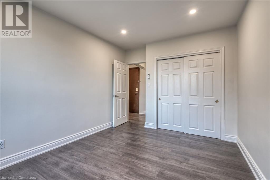 1 East 35th Street Unit# 2, Hamilton, Ontario  L8V 3X5 - Photo 8 - 40676666