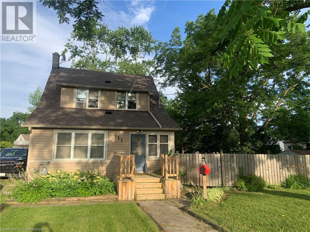 611 John St Street, Dunnville, Ontario  N1A 2R5 - Photo 6 - 40667965