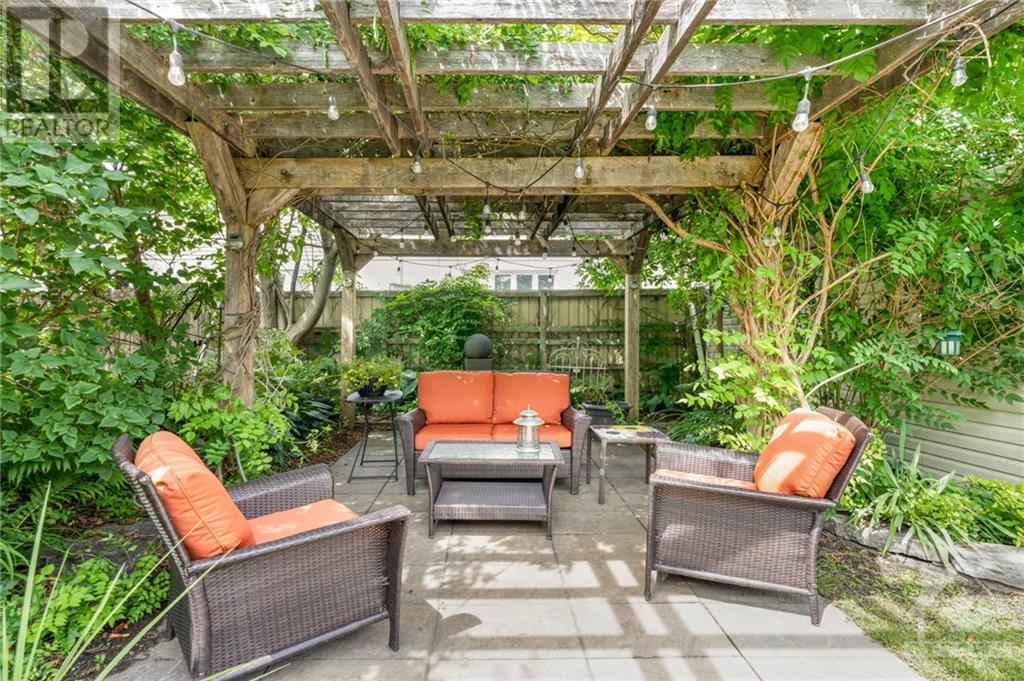 559 Alesther Street, Ottawa, Ontario  K1K 1J1 - Photo 5 - X10423049