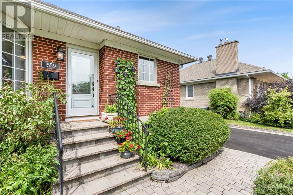 559 Alesther Street, Ottawa, Ontario  K1K 1J1 - Photo 8 - X10423049