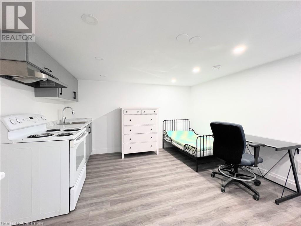 140b Weber Street N Unit# Basement, Waterloo, Ontario  N2J 3H1 - Photo 3 - 40669946
