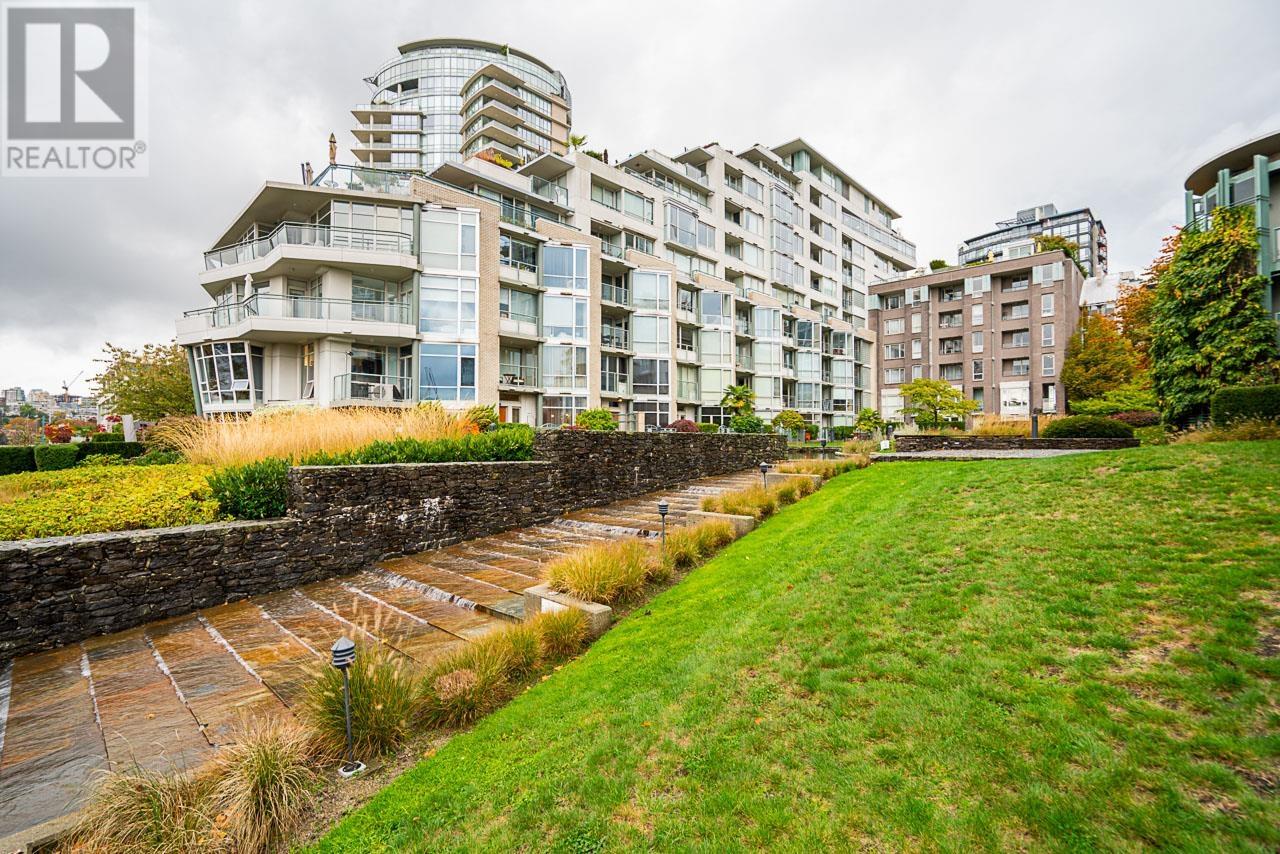 309 1288 Marinaside Crescent, Vancouver, British Columbia  V6Z 2W5 - Photo 39 - R2943162