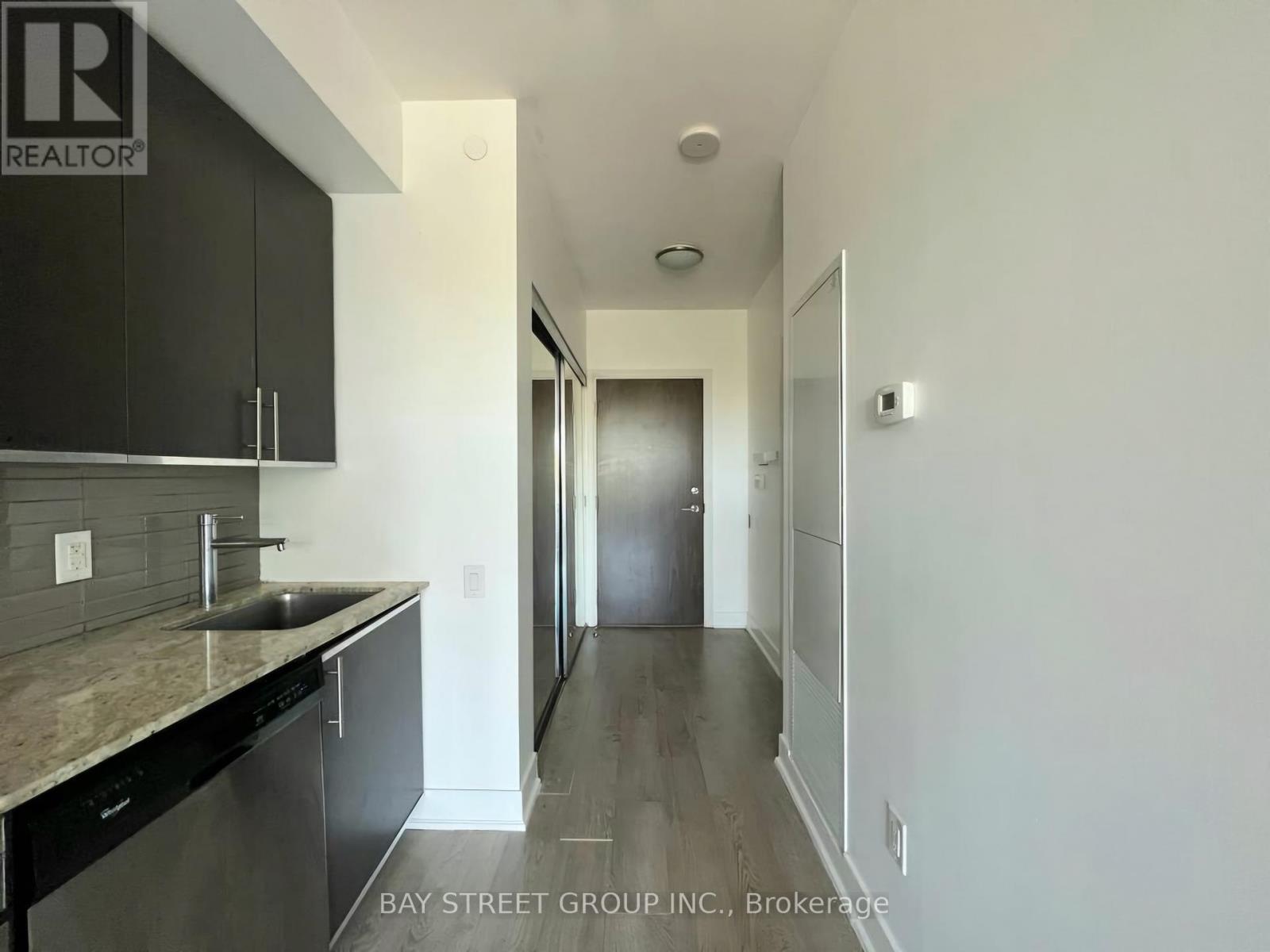 515 - 7608 Yonge Street, Vaughan, Ontario  L4J 0J5 - Photo 12 - N9415960