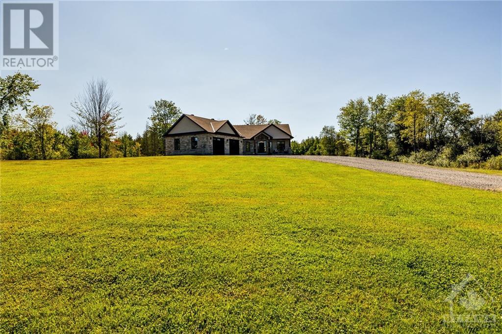 1515 Diamondview RoadOttawa, Ontario  K0A 1L0 - Photo 1 - X10423089