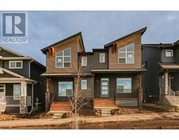 28 Herron Walk NE, calgary, Alberta