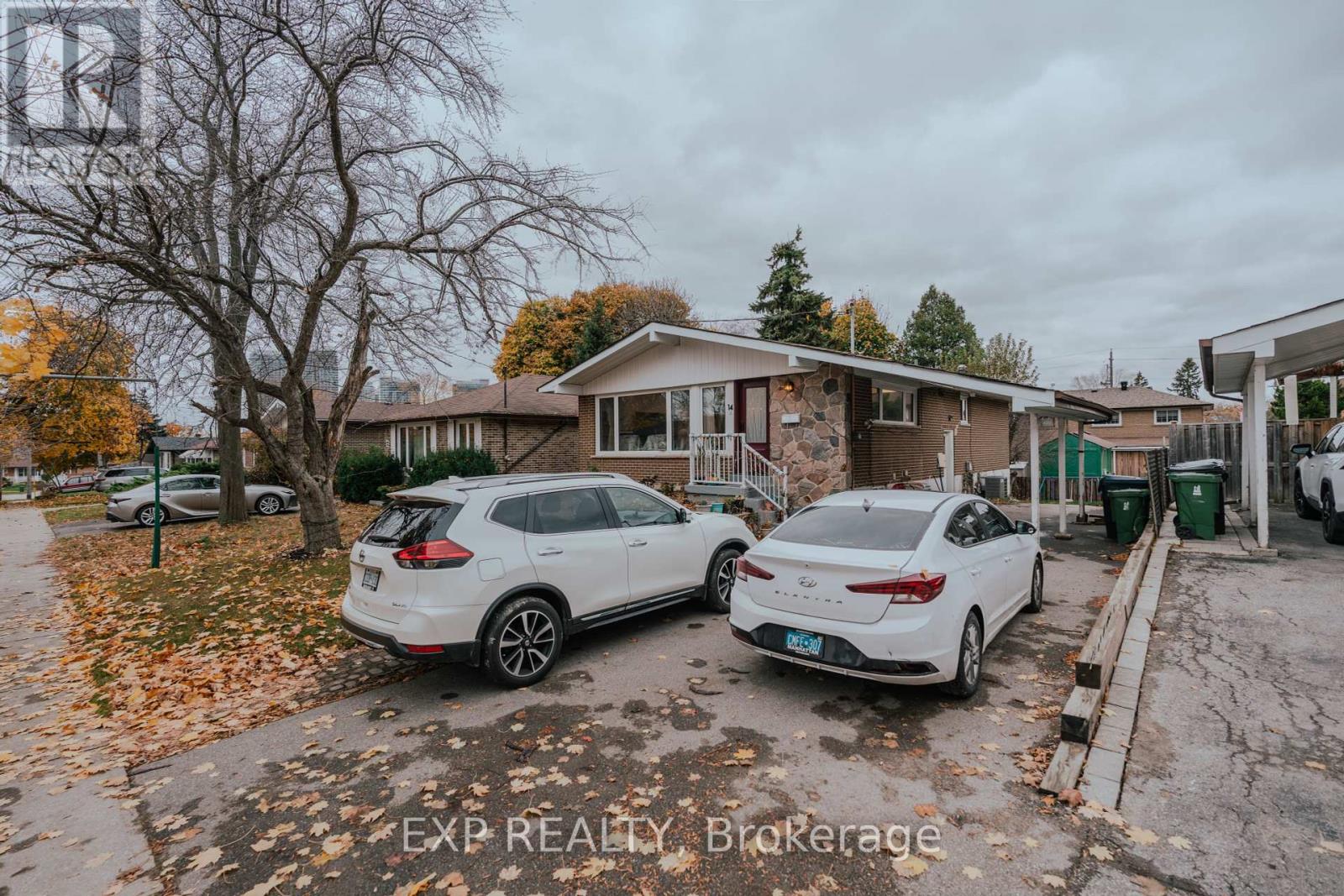 Upper - 14 Summerglade Drive, Toronto, Ontario  M1S 1W7 - Photo 1 - E10420917