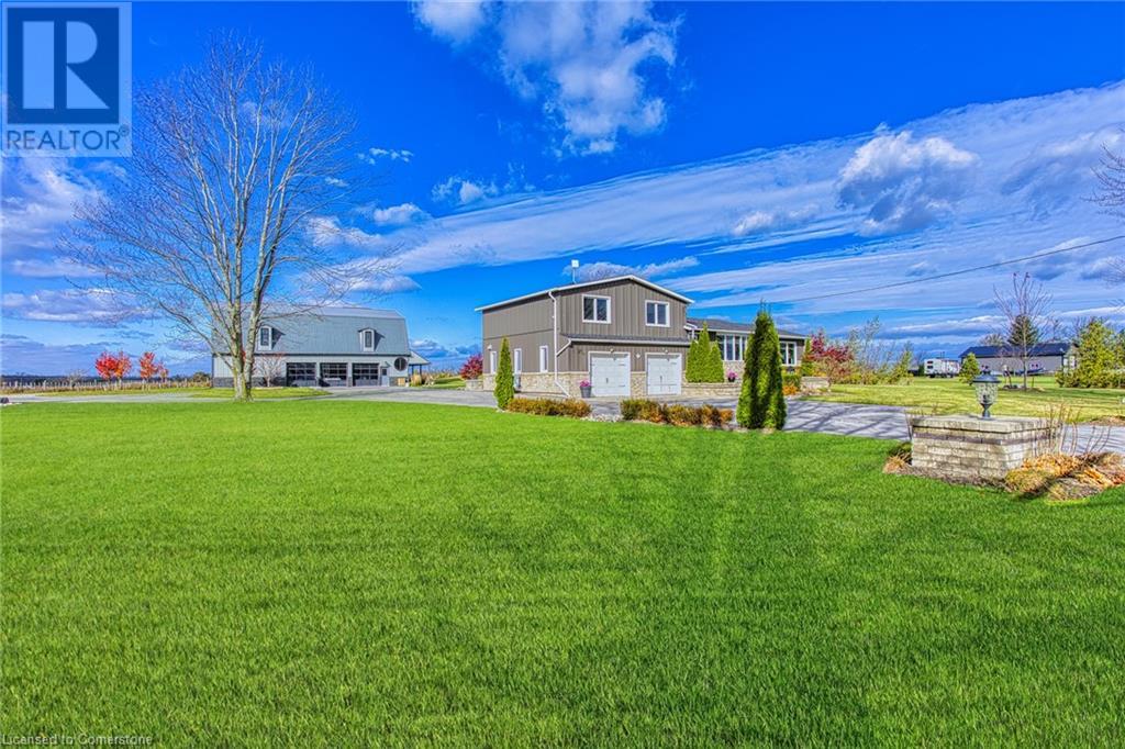 322 Russ Road, Grimsby, Ontario  L3M 4E7 - Photo 3 - 40676374