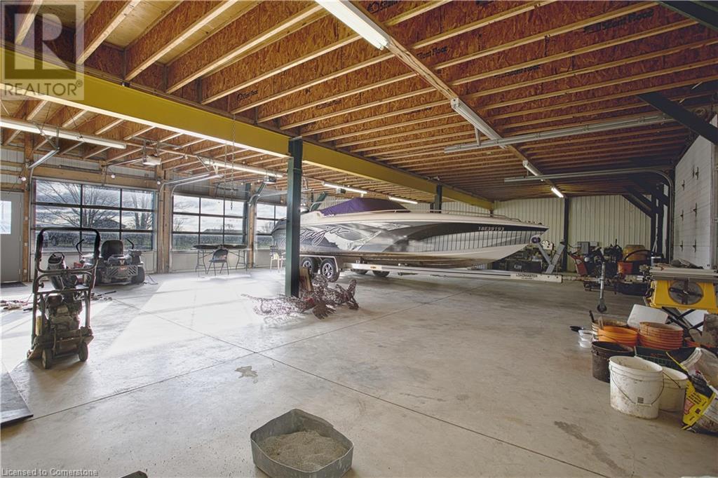 322 Russ Road, Grimsby, Ontario  L3M 4E7 - Photo 38 - 40676374