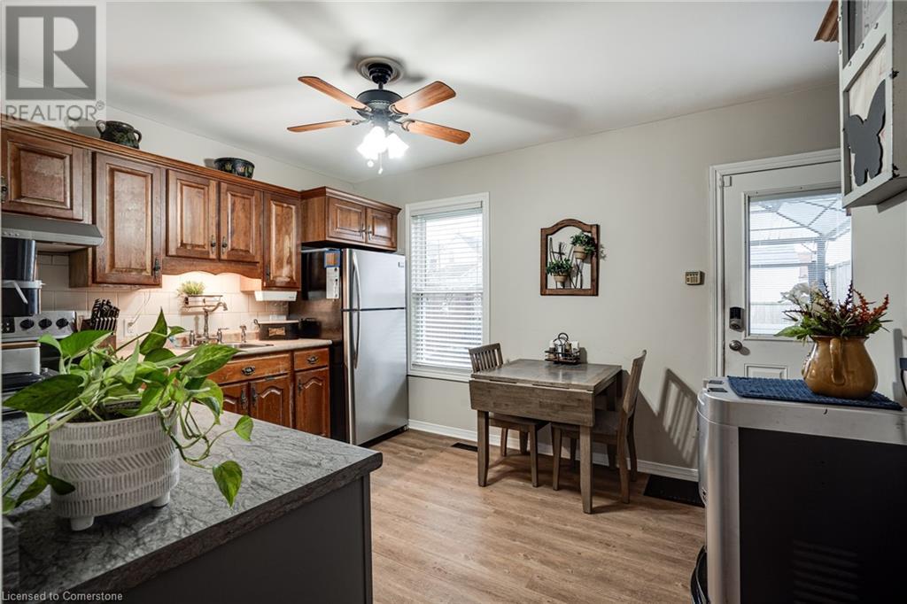 52 Mayflower Avenue, Hamilton, Ontario  L8L 2K4 - Photo 7 - 40676435