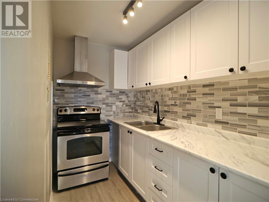 69 EAST MAIN Street Unit# 205, Welland, Ontario