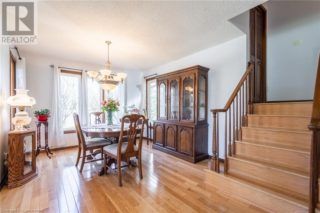52 Greenmeadow Court, St. Catharines, Ontario  L2N 6Y7 - Photo 7 - 40667987