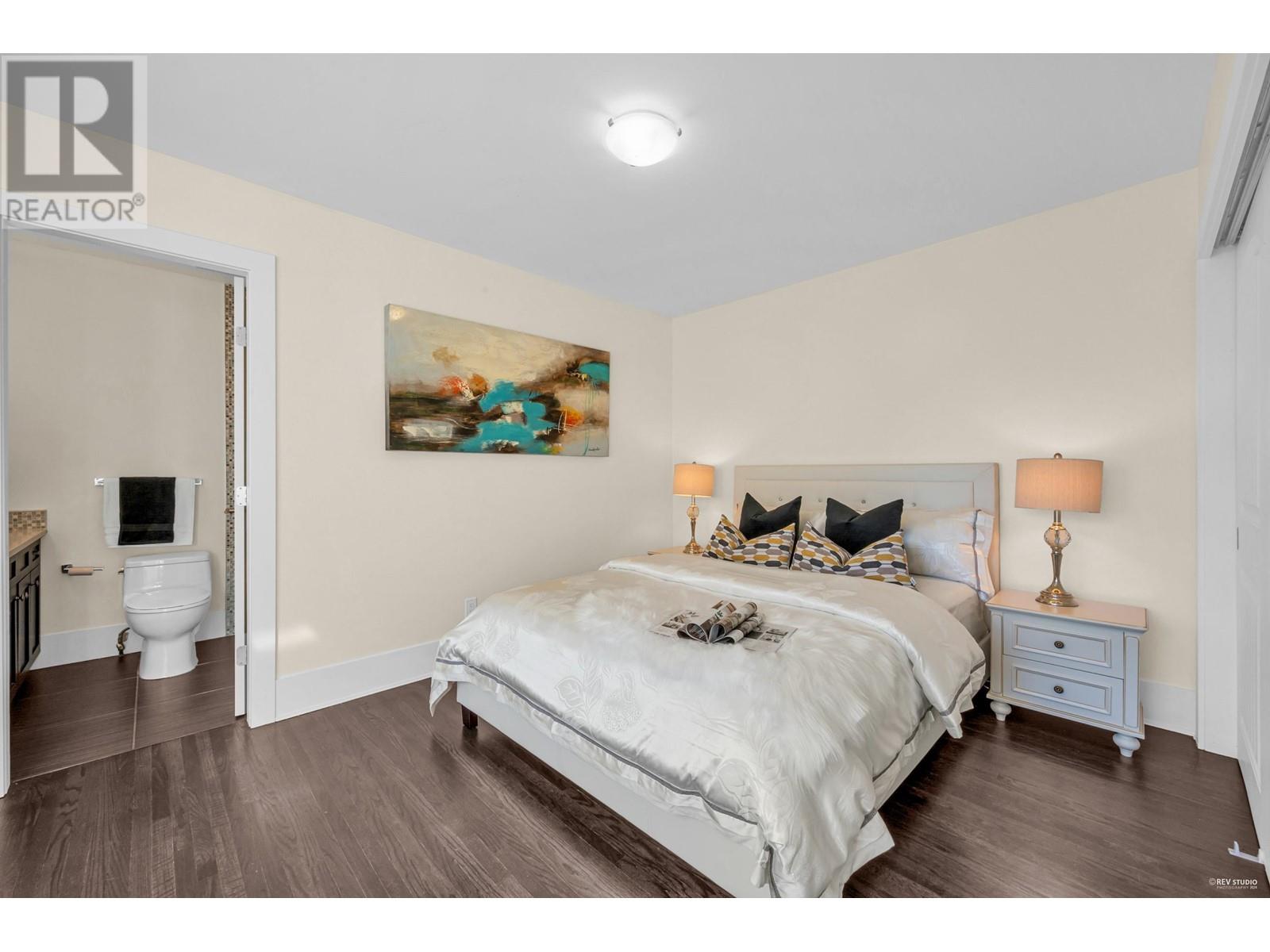 Listing Picture 21 of 40 : 4072 W 11TH AVENUE, Vancouver / 溫哥華 - 魯藝地產 Yvonne Lu Group - MLS Medallion Club Member