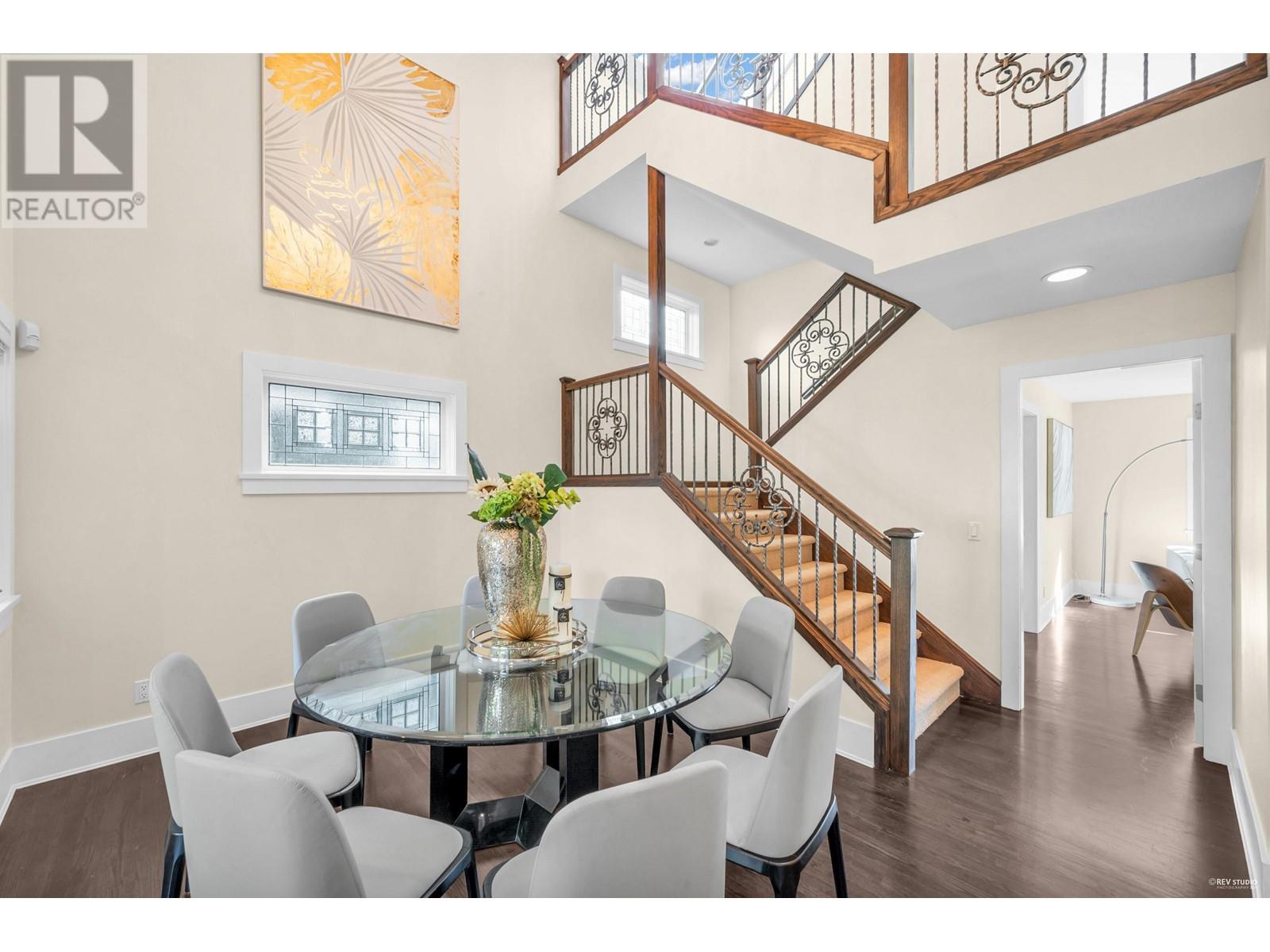 Listing Picture 9 of 40 : 4072 W 11TH AVENUE, Vancouver / 溫哥華 - 魯藝地產 Yvonne Lu Group - MLS Medallion Club Member