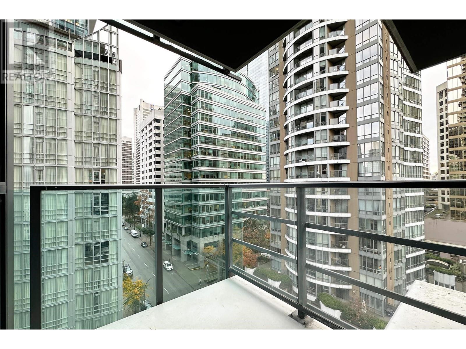 Listing Picture 12 of 22 : 1105 1189 MELVILLE STREET, Vancouver / 溫哥華 - 魯藝地產 Yvonne Lu Group - MLS Medallion Club Member