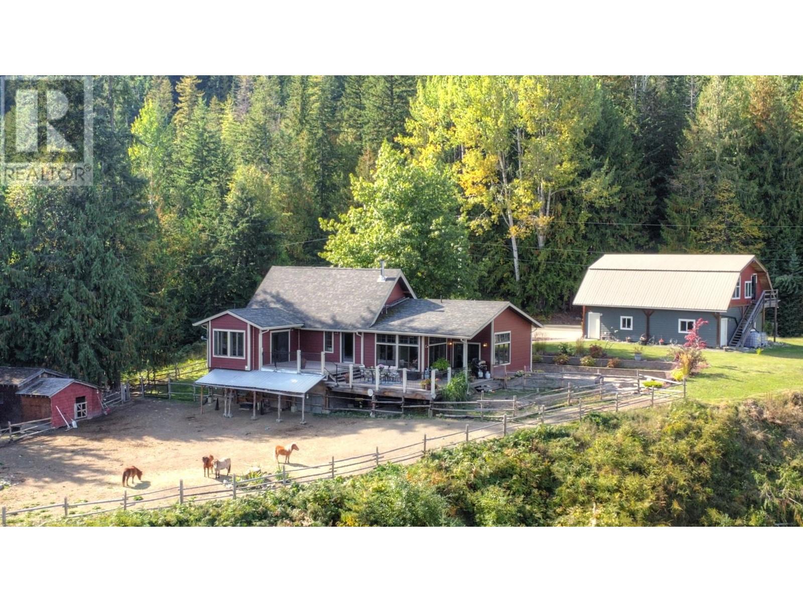 8840 Olson Road, Kaslo, British Columbia V0G 1M0 - Photo 20 - 10328243