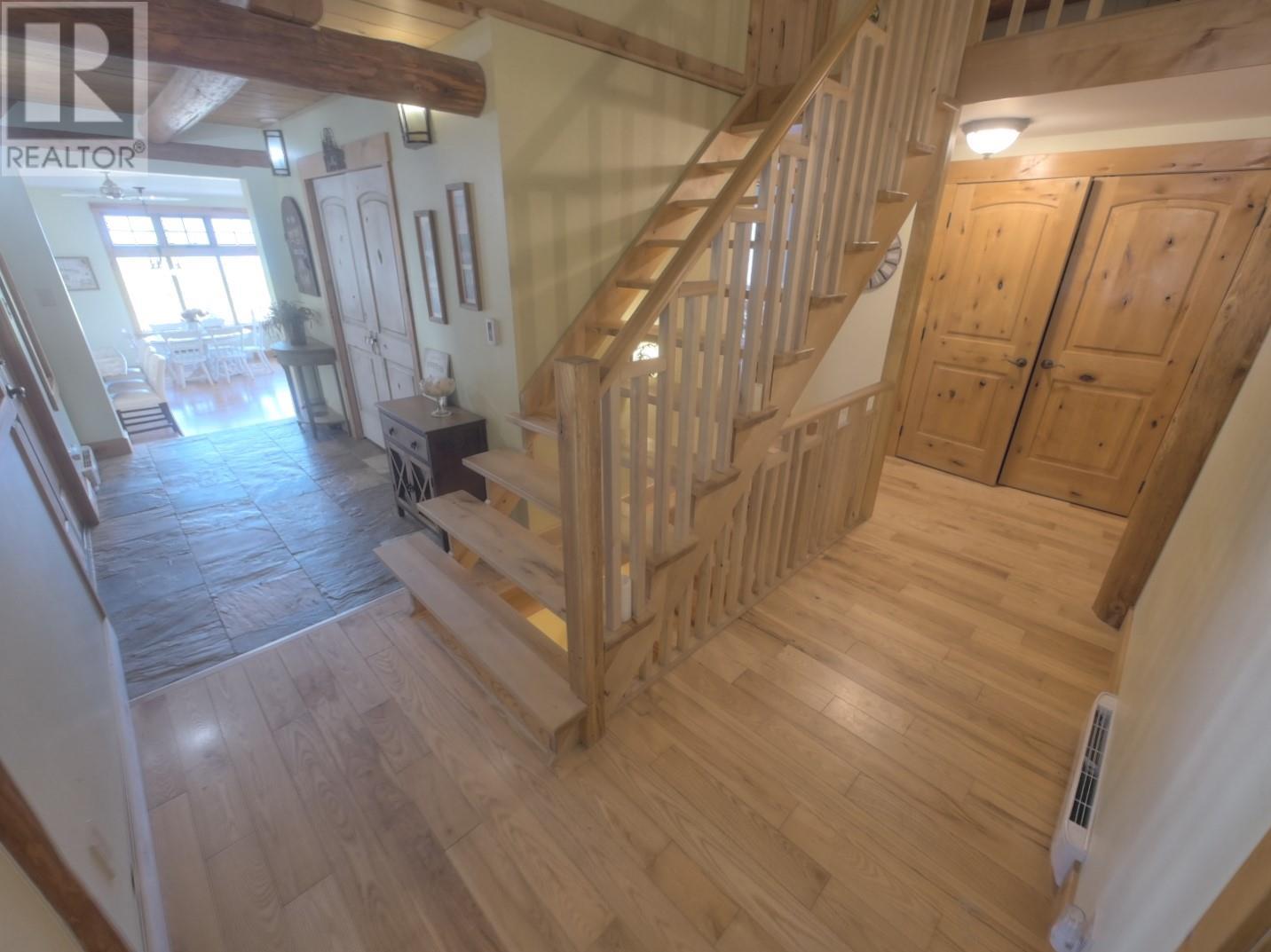 8840 Olson Road, Kaslo, British Columbia V0G 1M0 - Photo 9 - 10328243