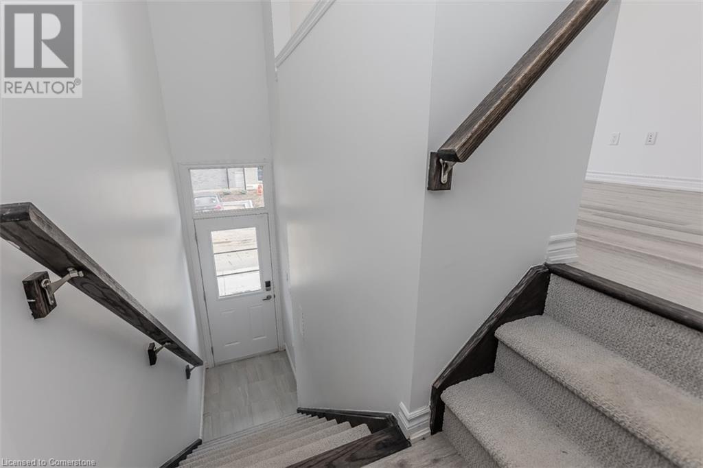 461 Blackburn Drive Unit# 56, Brantford, Ontario  N3T 0W9 - Photo 34 - 40676407