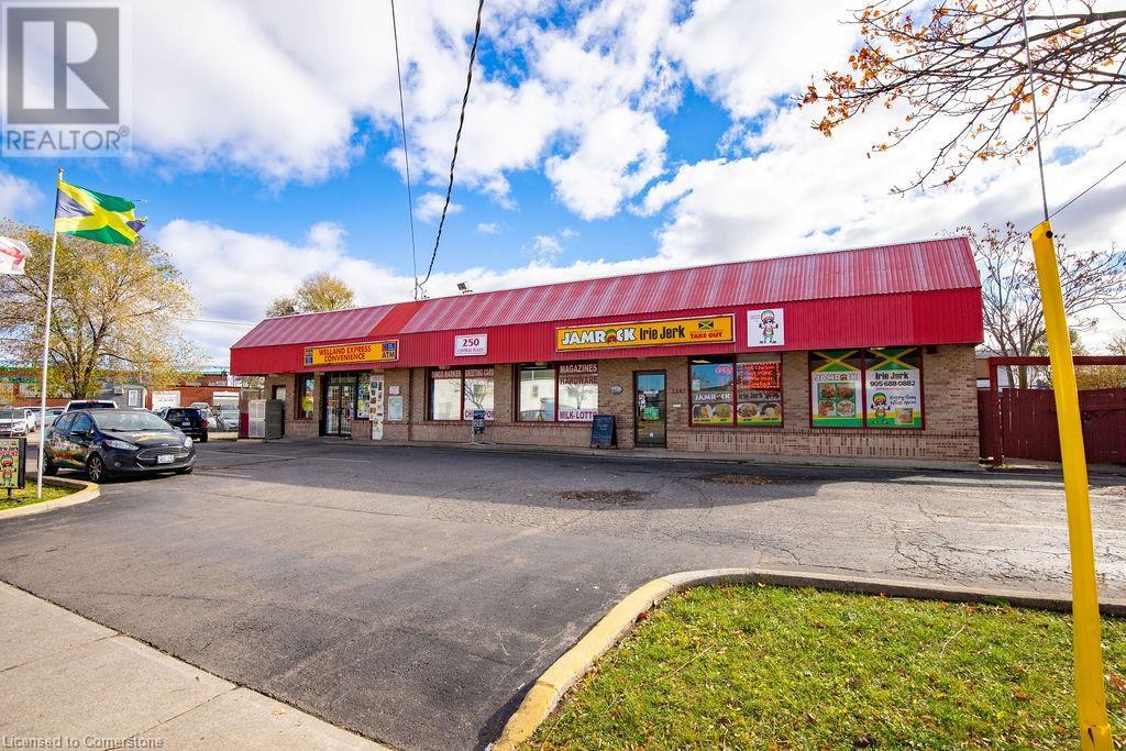 250 Welland Avenue, St. Catharines, Ontario  L2R 2P5 - Photo 6 - 40676263